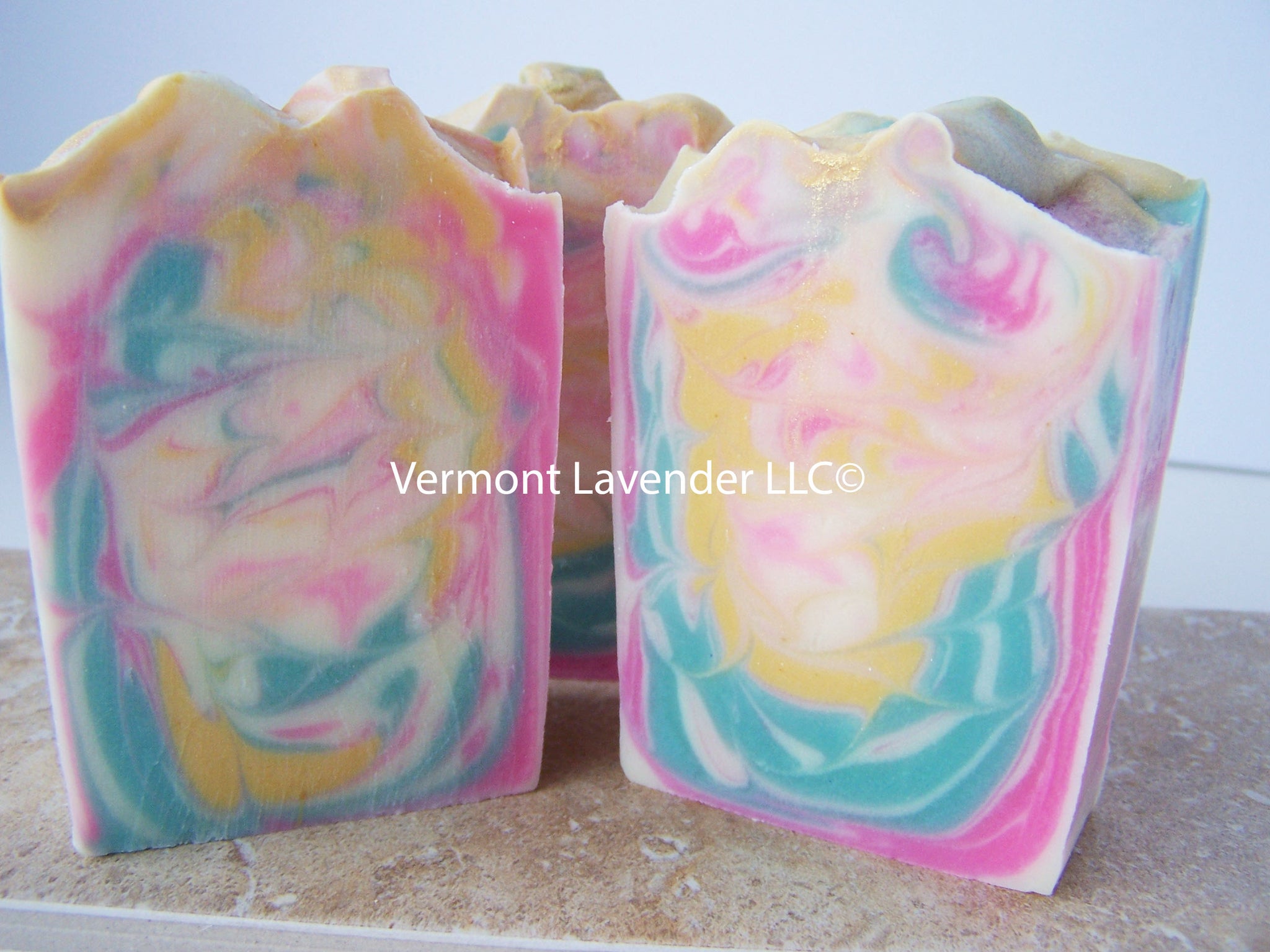 The best soaps for summer smell great for summer days at the beach, barbeques and family camping trips.