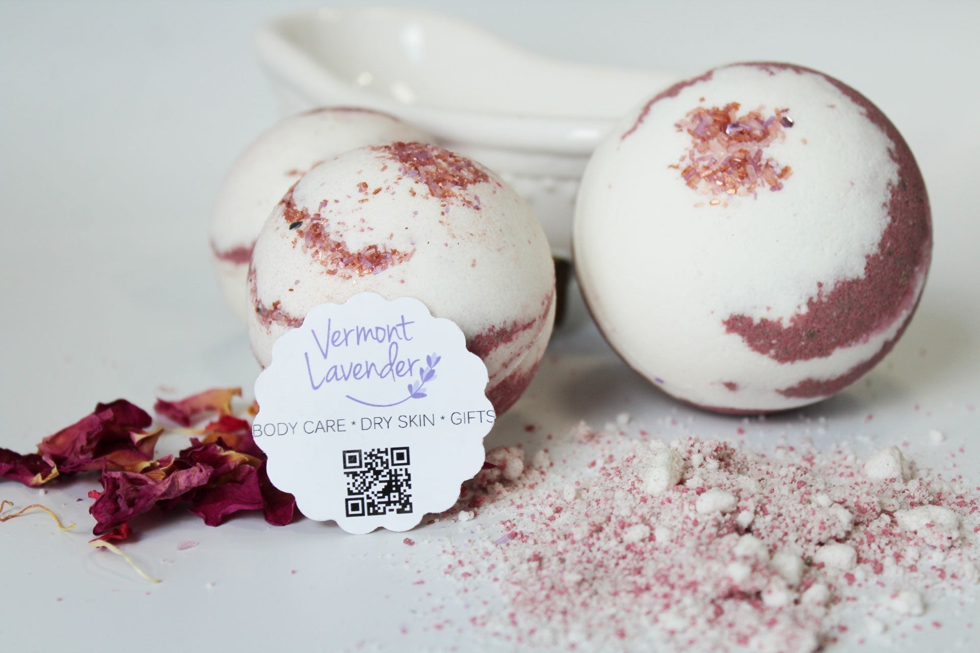 DIY Rose Gold Bath Bombs – Sparkle Up Your Self-Care Routine