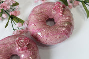 bath bomb doughnut shaped apple sage fragrance Epsom salt buttermilk calamine bath soak by Vermont Lavender