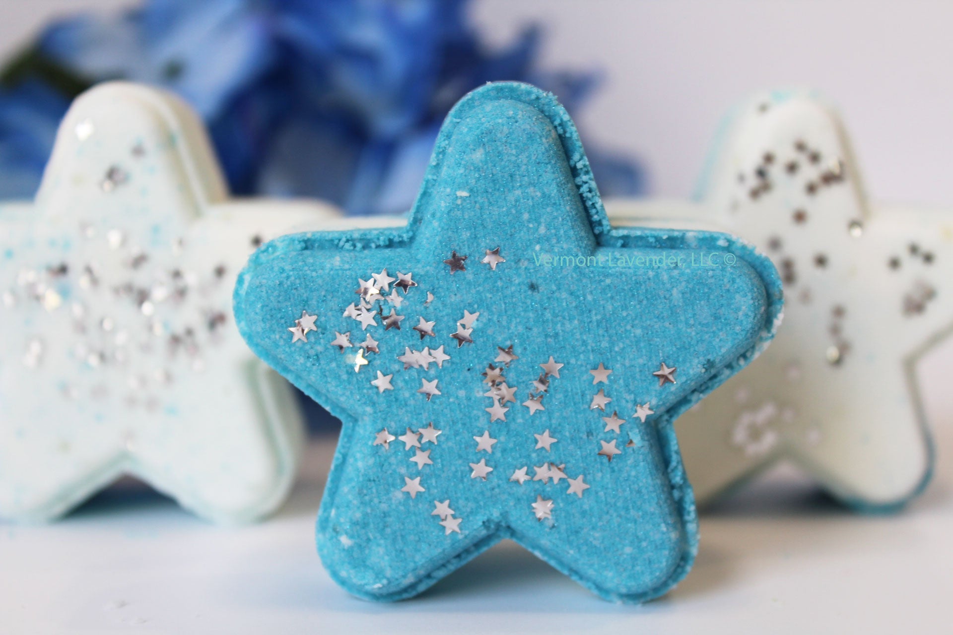 bath bomb star shaped sea salt and lily fragrance milk