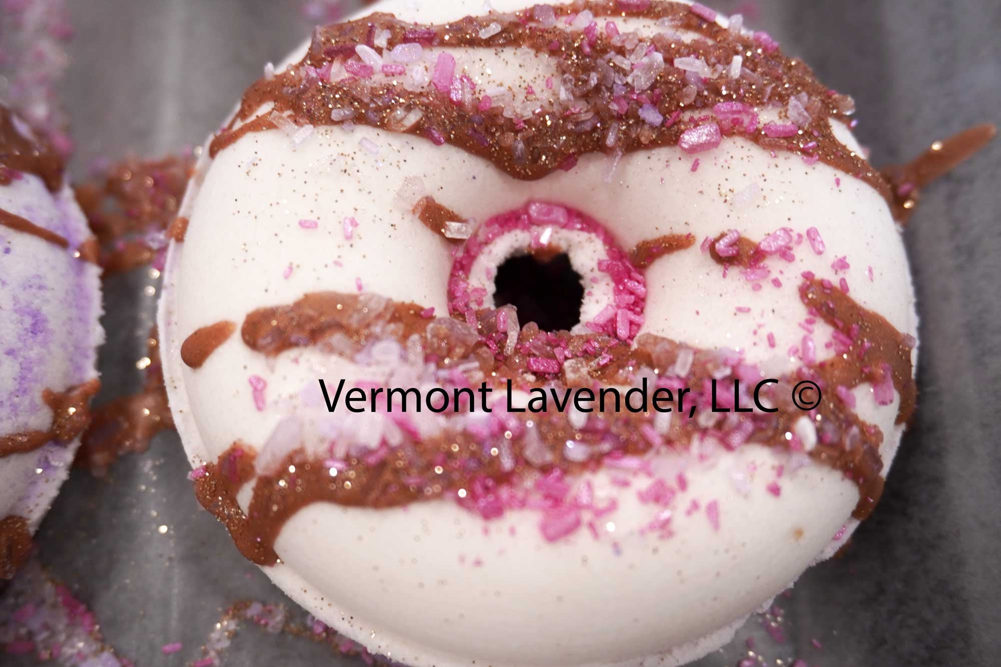 Bath bomb doughnut Wild Rose by Vermont Lavender