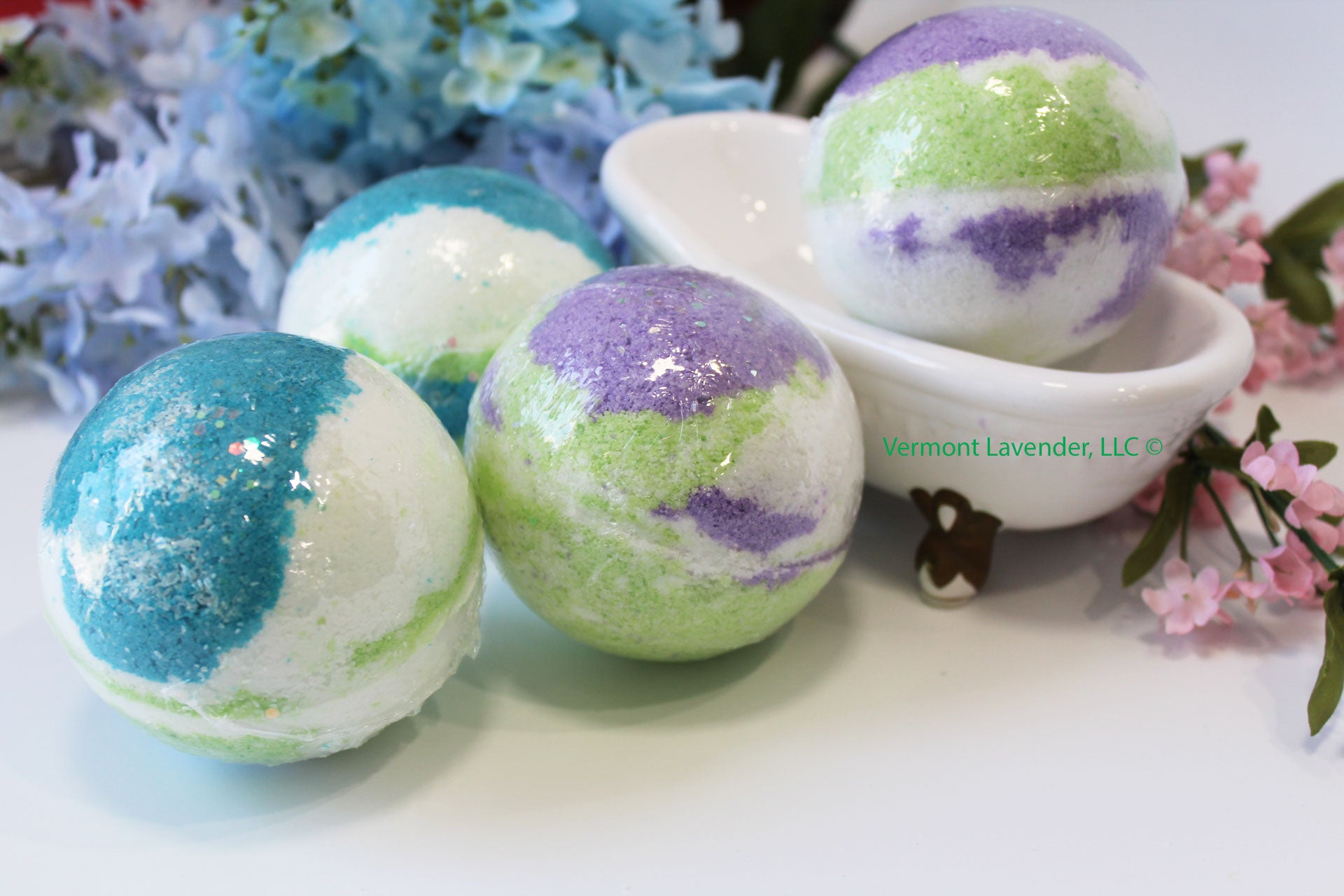 large bath bomb muscle soaking bath tub spa experience by Vermont Lavender