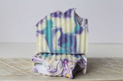 Lavender linen essential oil soap bar daisy embed