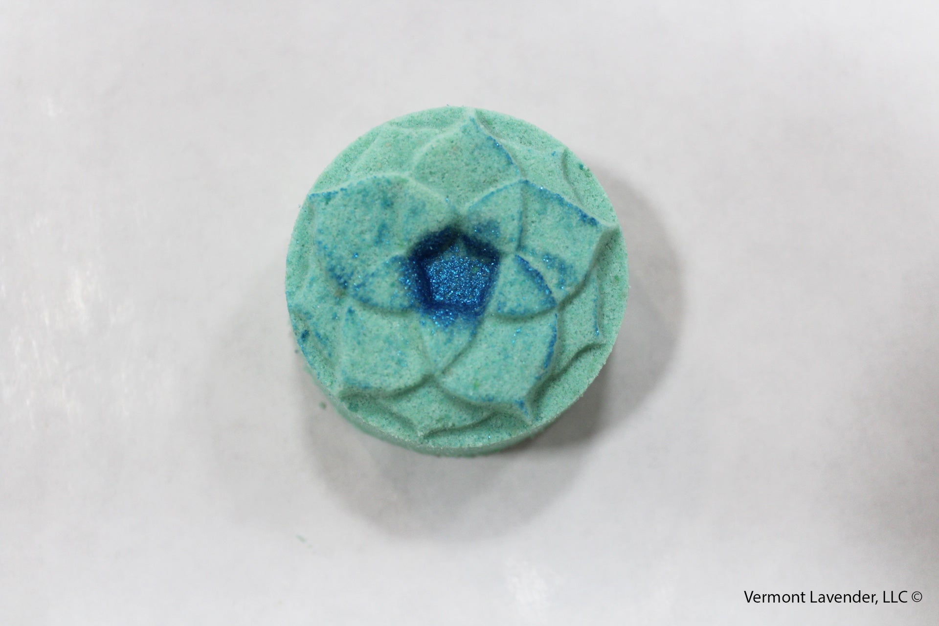 shower steamer balsam by Vermont Lavender single