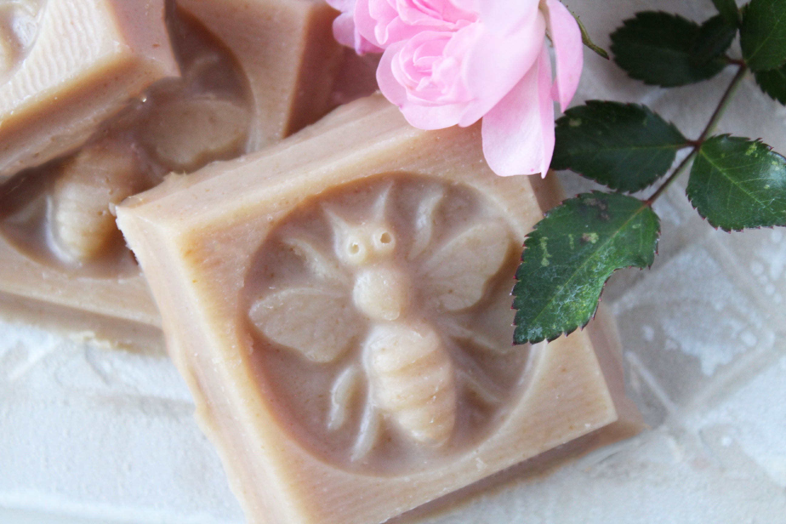 Honey-bee-oat-milk-honey-hand-bar-soaps.jpg