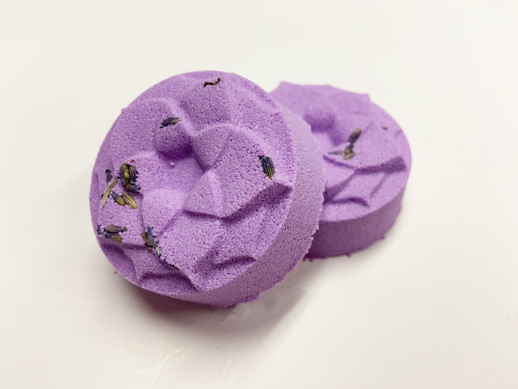 Relaxing lavender chamomile shower steamer 2