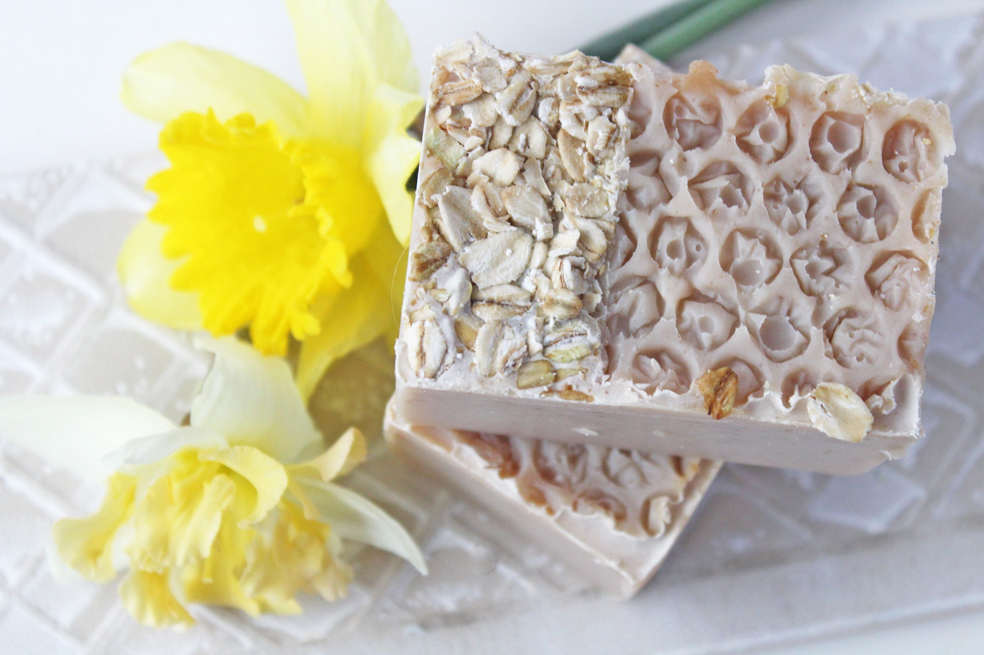 Oatmeal milk honey fragrance scented honey chunky soap bar Vermont Lavender honey soaps