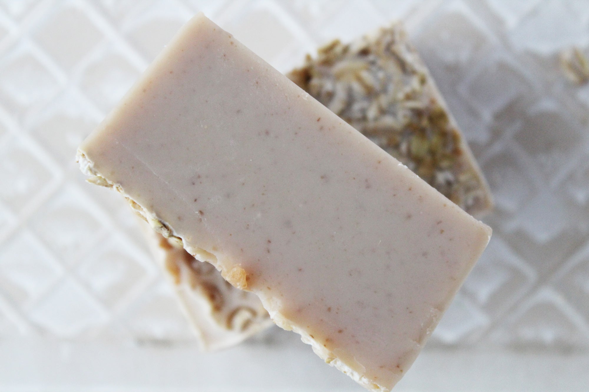 Oatmeal milk honey fragrance scented honey chunky soap bar side view Vermont Lavender